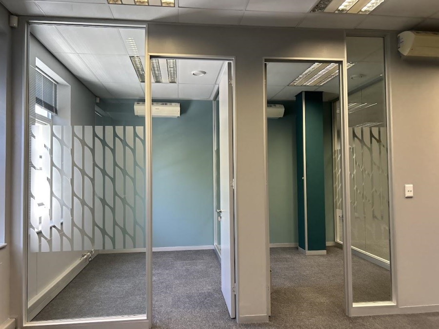 To Let commercial Property for Rent in Rondebosch Western Cape